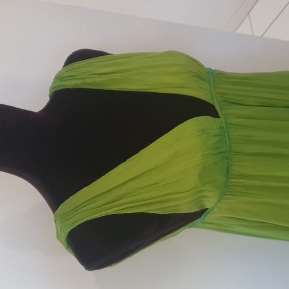 Pierucci Size XS (approx 8) 90s Style 100% Silk Dress - Picture 3 of 8